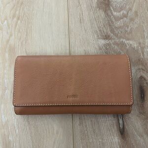 Fossil Tan Leather Wallet